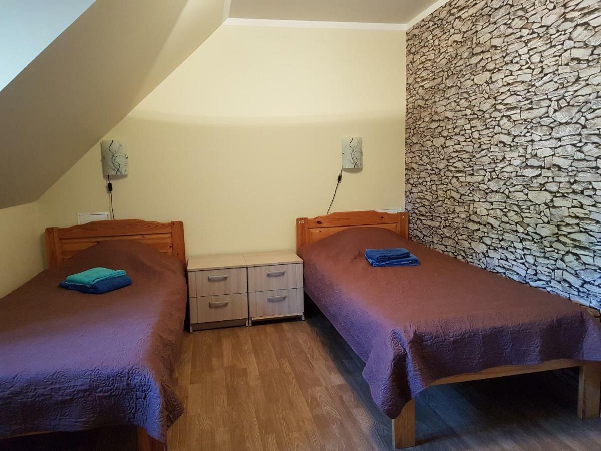 Maerjamaa Hostel エクステリア 写真