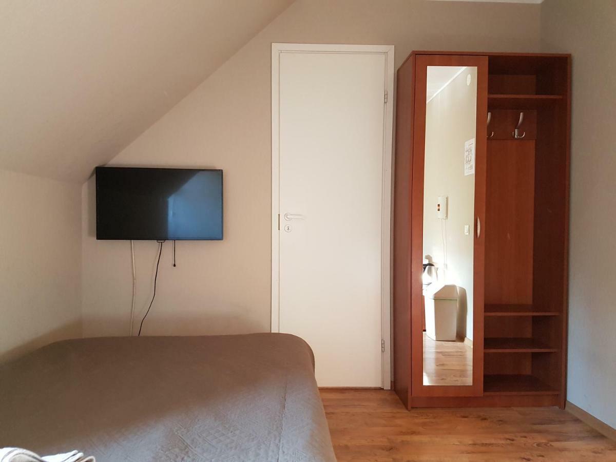 Maerjamaa Hostel エクステリア 写真